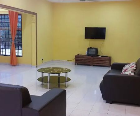 Law Homestay