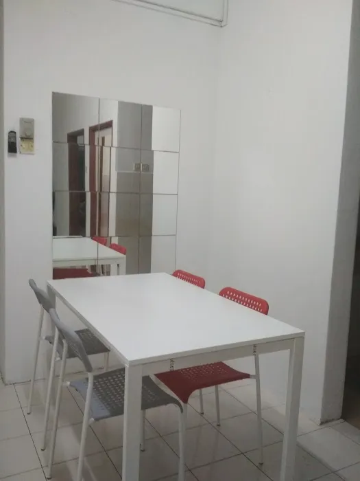 Alya's Homestay - UIA gombak [kristal height apartment] Picture 3