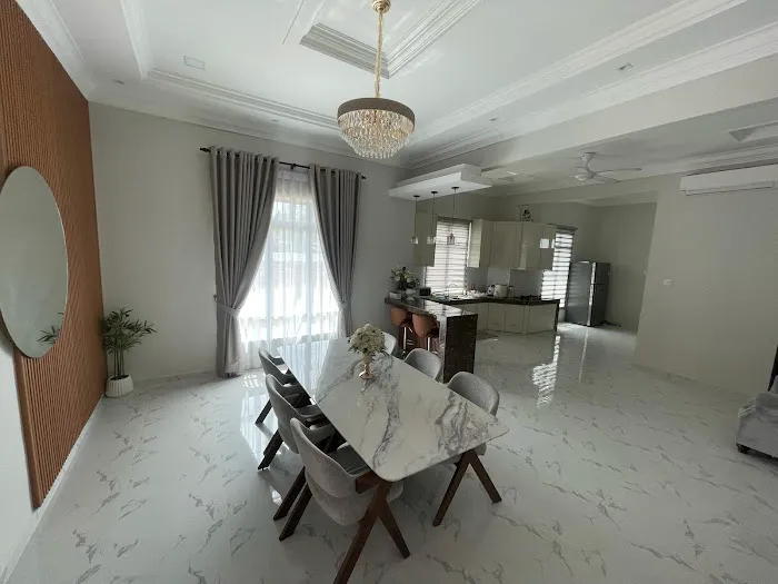 Homestay Villa Rizqtie Picture 10
