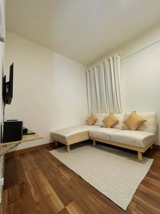 QASH HOME Picture 4
