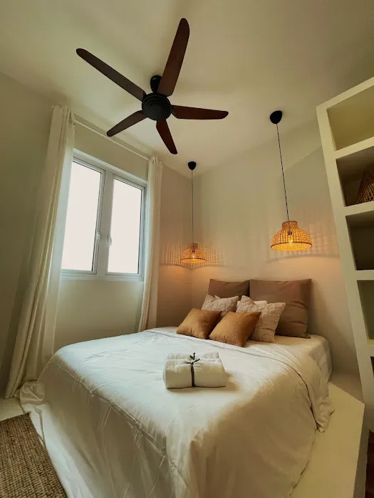 QASH HOME Picture 8