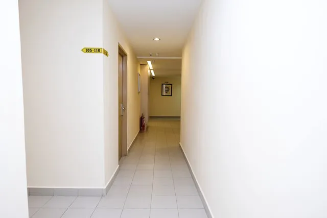 Super OYO 635 Seven Days Hotel Picture 10