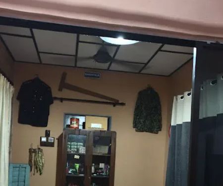 HOMESTAY UQAIL AL-MADANI