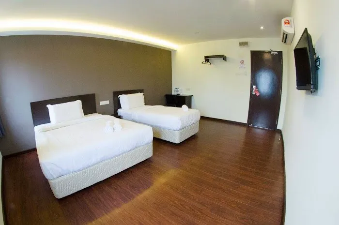 1 Orange Hotel Kuchai Lama Picture 9