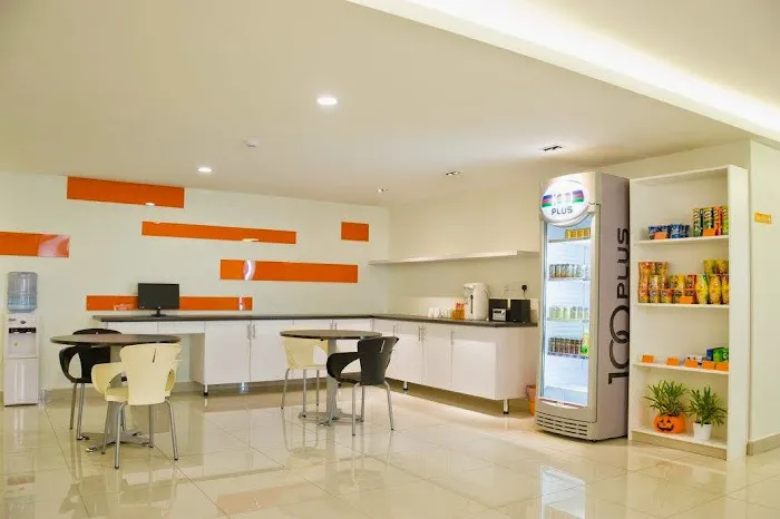 1 Orange Hotel Kuchai Lama Picture 4