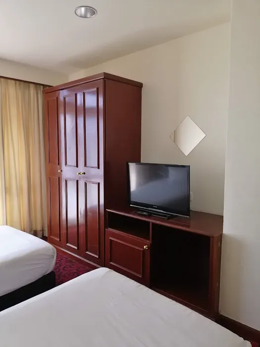 KL Service Suite at Times Square Picture 10