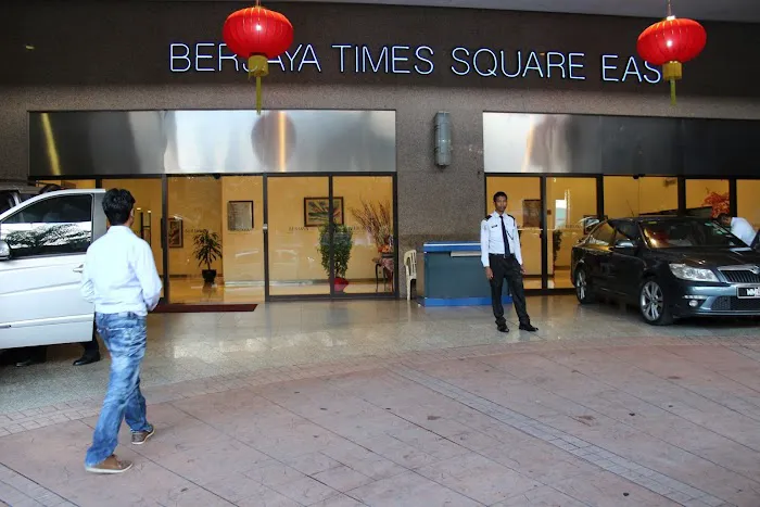 Ridge Service Suite At Times Square Picture 10