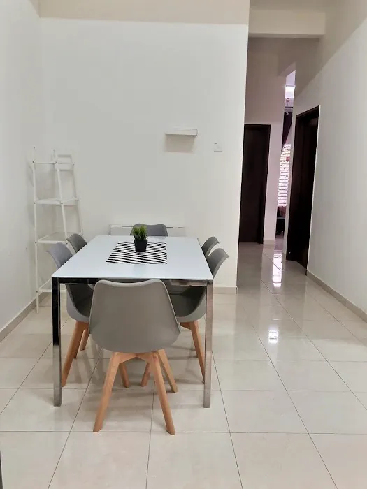 AZUA HOMESTAY/GUESTHOUSE TANJUNG KARANG Picture 4