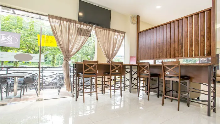 ZEN Rooms Kota Damansara Picture 7