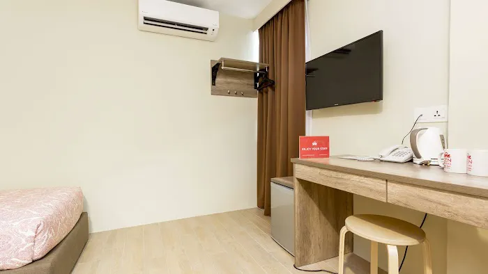 ZEN Rooms Kota Damansara Picture 4