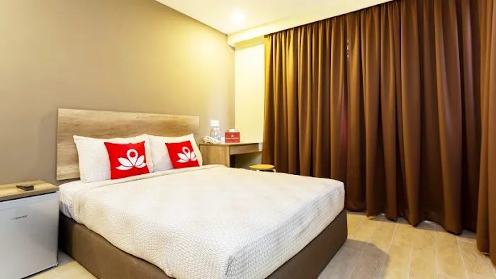 ZEN Rooms Kota Damansara Picture 2
