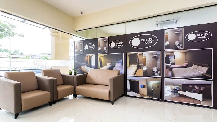 ZEN Rooms Kota Damansara Picture 10