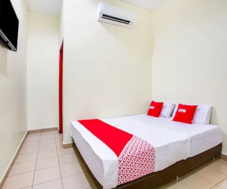 OYO 89441 The Melawati Hotel