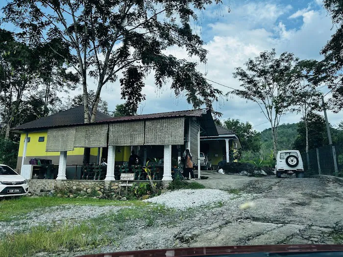 Ponik Guesthouse & Homestay Dabong Picture 6