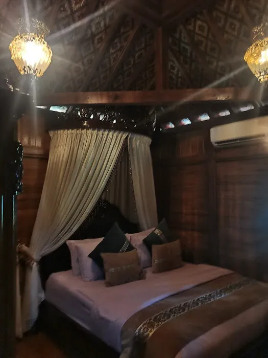 Rumah Hutan Bonda Rozita Picture 2
