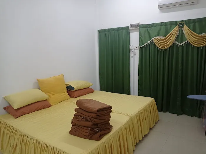 Homestay Hajjah Zalina Picture 3