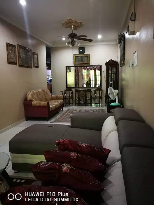 Putri Village Homestay Picture 7