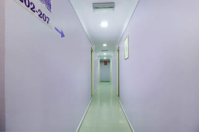 OYO 89473 Sp Venture Hotel Picture 2