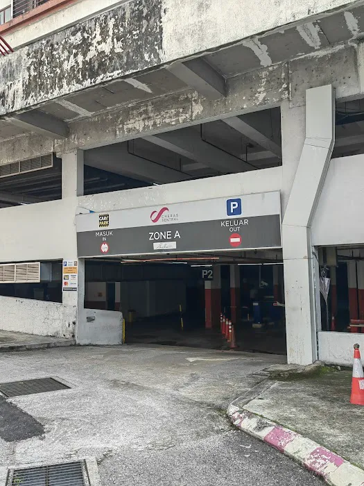Silka Hotel Parking Zone A Picture 1