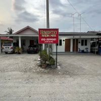 Roomstay Radin Mas ico