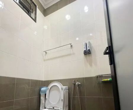 ALTON INN KEMAYAN