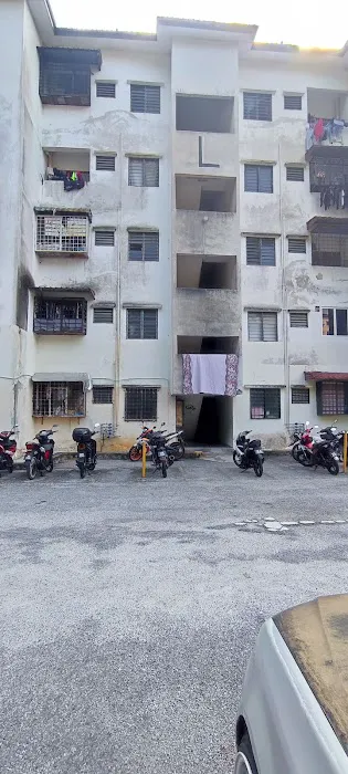 PANGSAPURI BLOK K & L TAMAN BUKIT MEWAH Picture 4