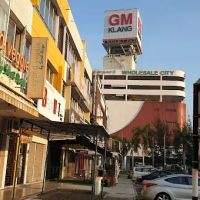OYO 89407 Ezi Hotel ico