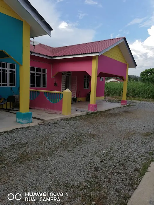 D'TEPI SUNGAI HOMESTAY Picture 2