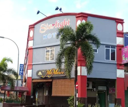Starlight Hotel