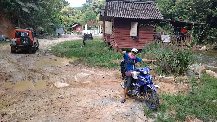 River Crossing Picture 6