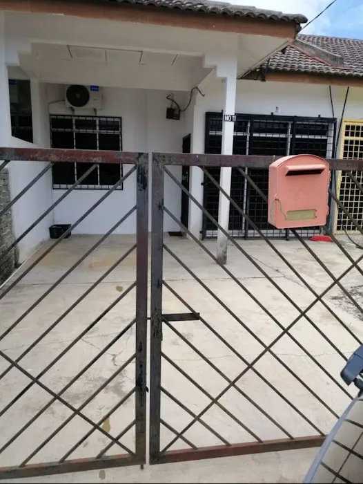 Zakiah Homestay Taman Pelangi Picture 3