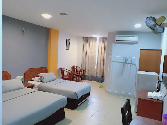 Iwinton Hotel Picture 1