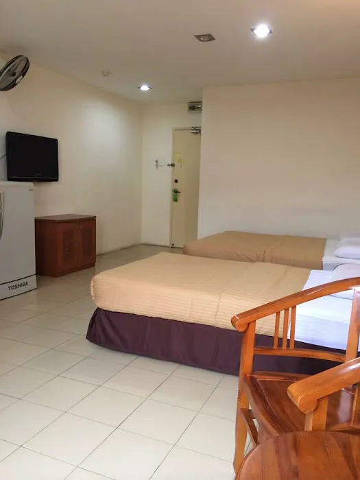 Iwinton Hotel Picture 6