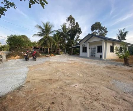 Jaharah Juni Homestay Lubuk Merbau