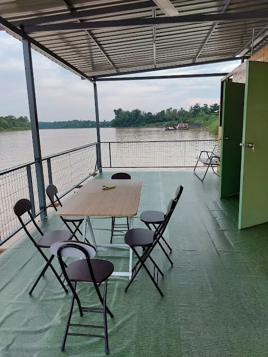 Rumah Rakit Tokmak Picture 3