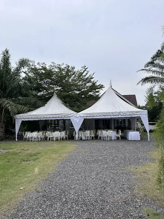 Villa Permata Ibu Picture 4
