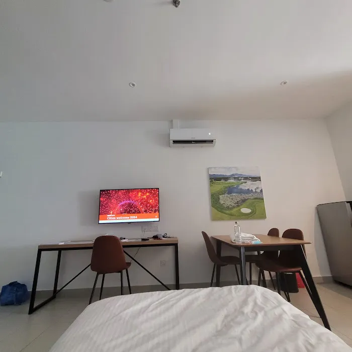 The Signature Serviced Suites Puchong Picture 3