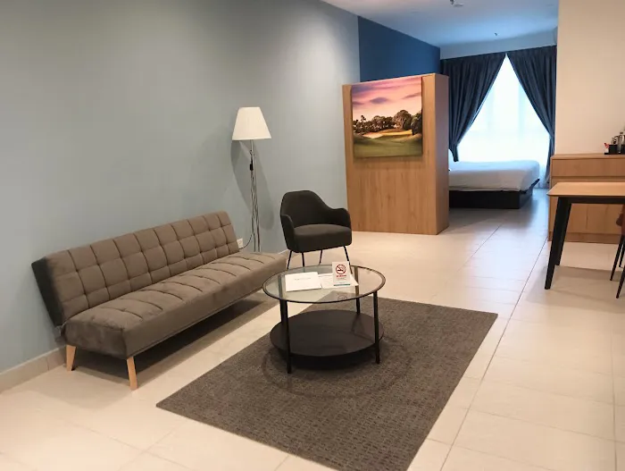 The Signature Serviced Suites Puchong Picture 4