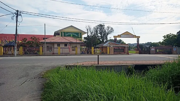 Asrama Putera Kolej Islam Sultan Alam Shah Picture 9