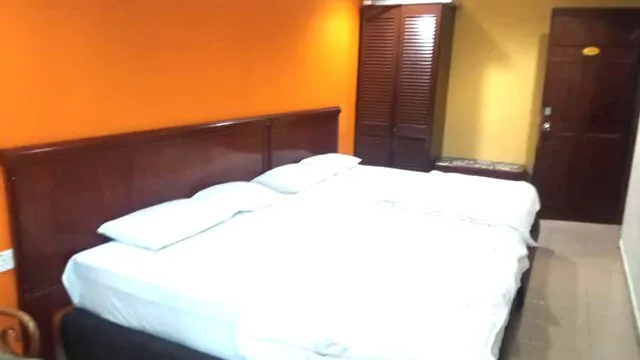 OYO 90486 New Station Hotel Picture 3