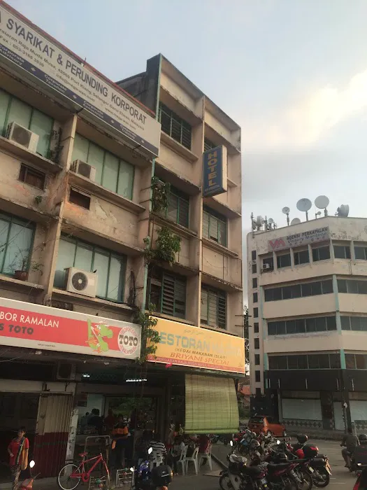 New International Hotel Picture 2