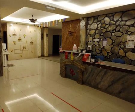 Hotel station 24