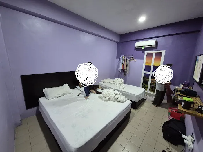 Hotel station 24 Picture 9