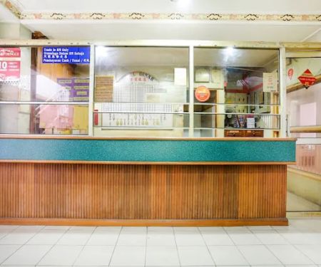 SPOT ON 89626 Hotel Dinar