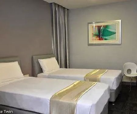 U Pac Hotel