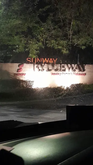 Sunway Rydgeway Puncak Melawati Villas Picture 4