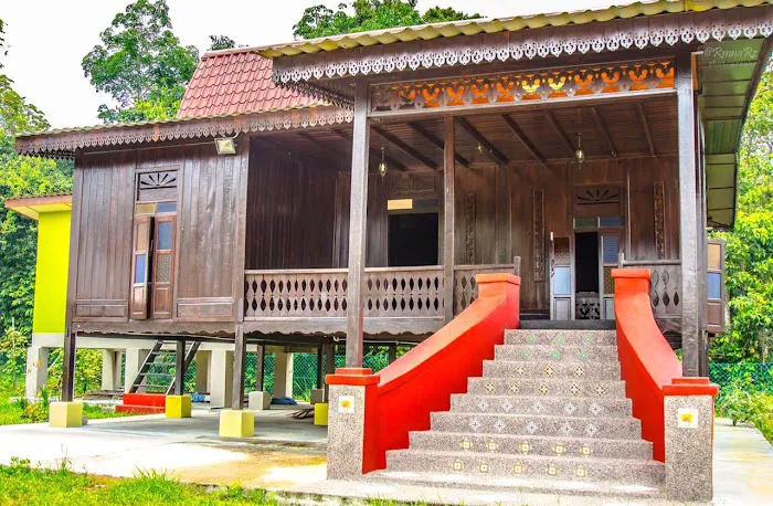 Seri Desa House Picture 4