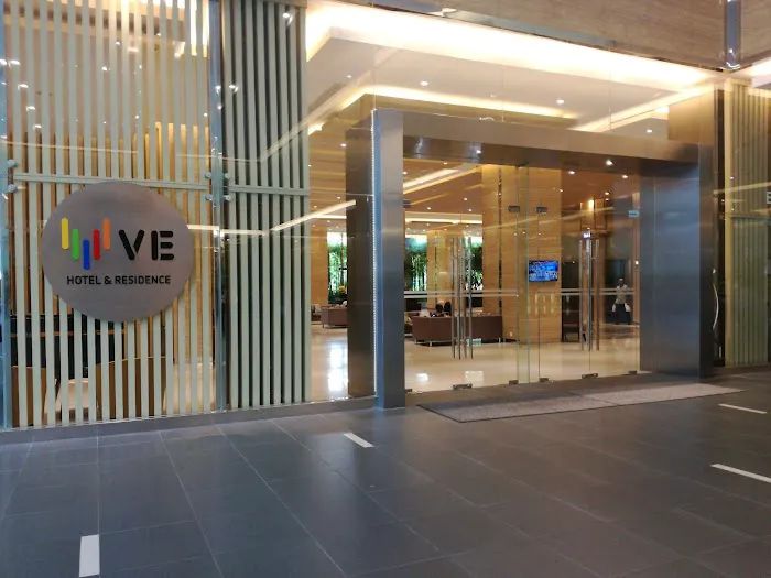 VE Hotel & Residence Picture 3
