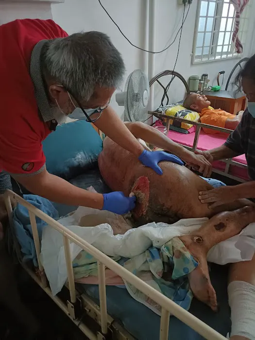 Pusat Penjagaan Orang Tua Sentosa Picture 6