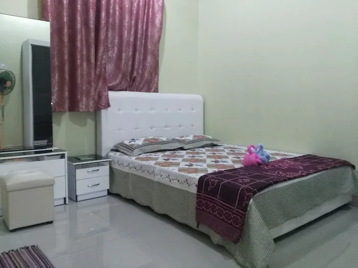 AL-GHAZALI HOMESTAY TEMENTI BERA Picture 4